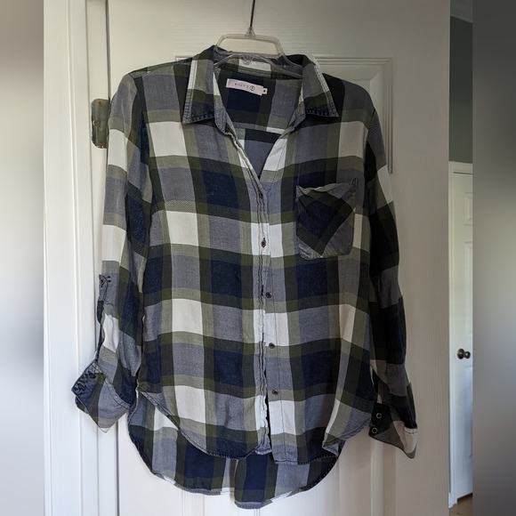 Mabry Chambray plaid relaxed soft blouse - Picture 2 of 5